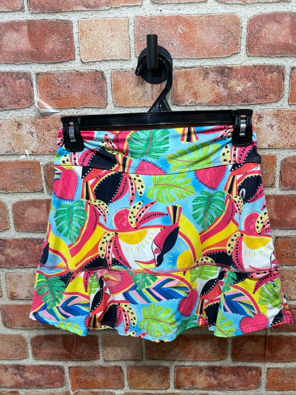 multicolor tropical ruffle hem pickleball, tennis, golf skort sz S by dona jo